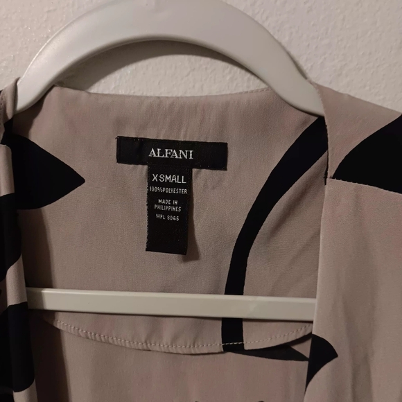 Alfani Beige Cardigan with Black Floral Print - Picture 9 of 11